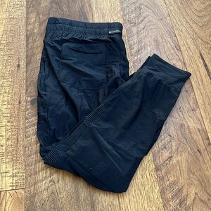 Beloforte Woman’s Black Athletic Pants Size S